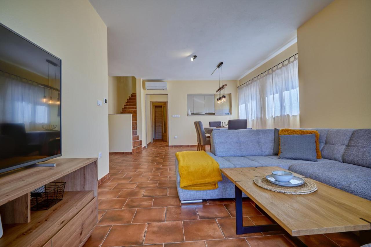 Anovi Holiday Homes By Litto Trogir Luaran gambar